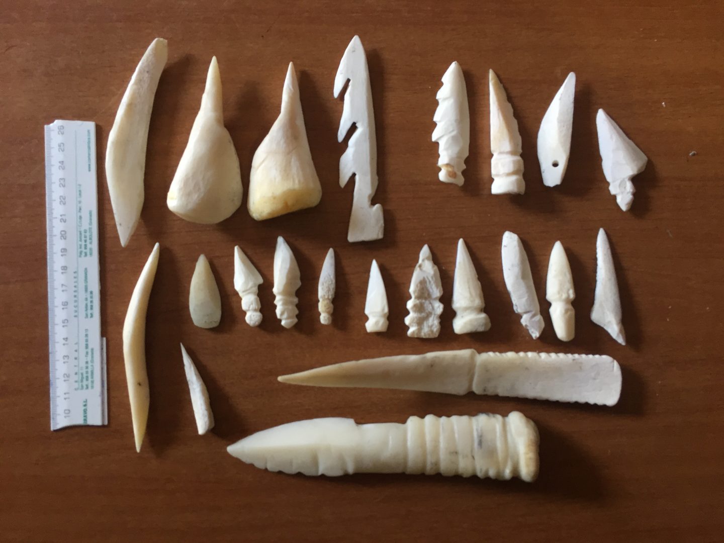 Tridente para pesca hecho con caña